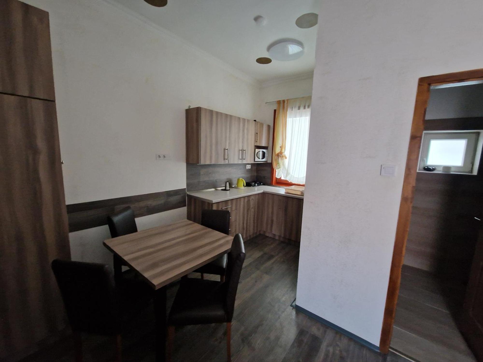 Bem Downtown Apartment Debrecen Habitación foto