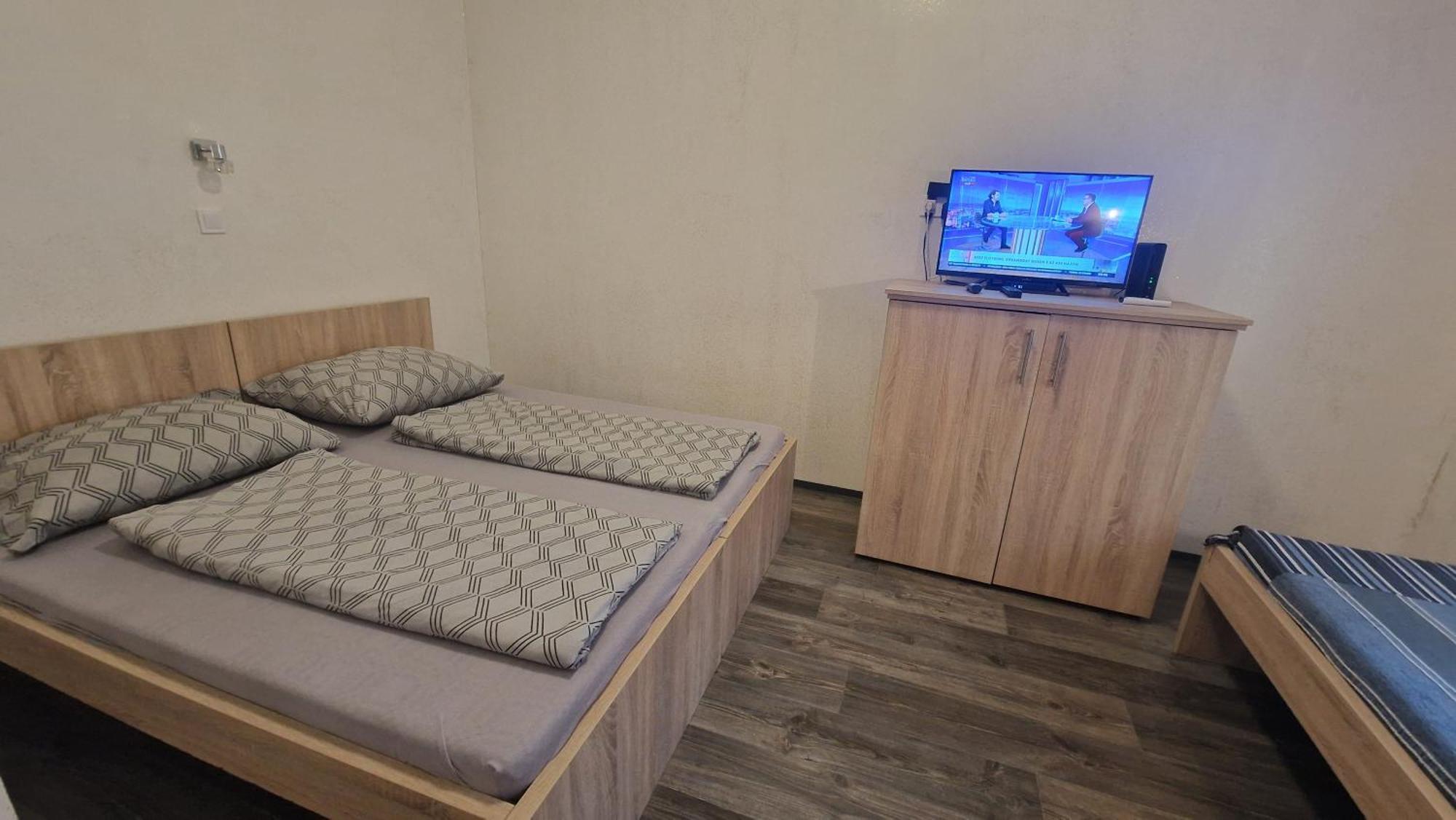 Bem Downtown Apartment Debrecen Habitación foto